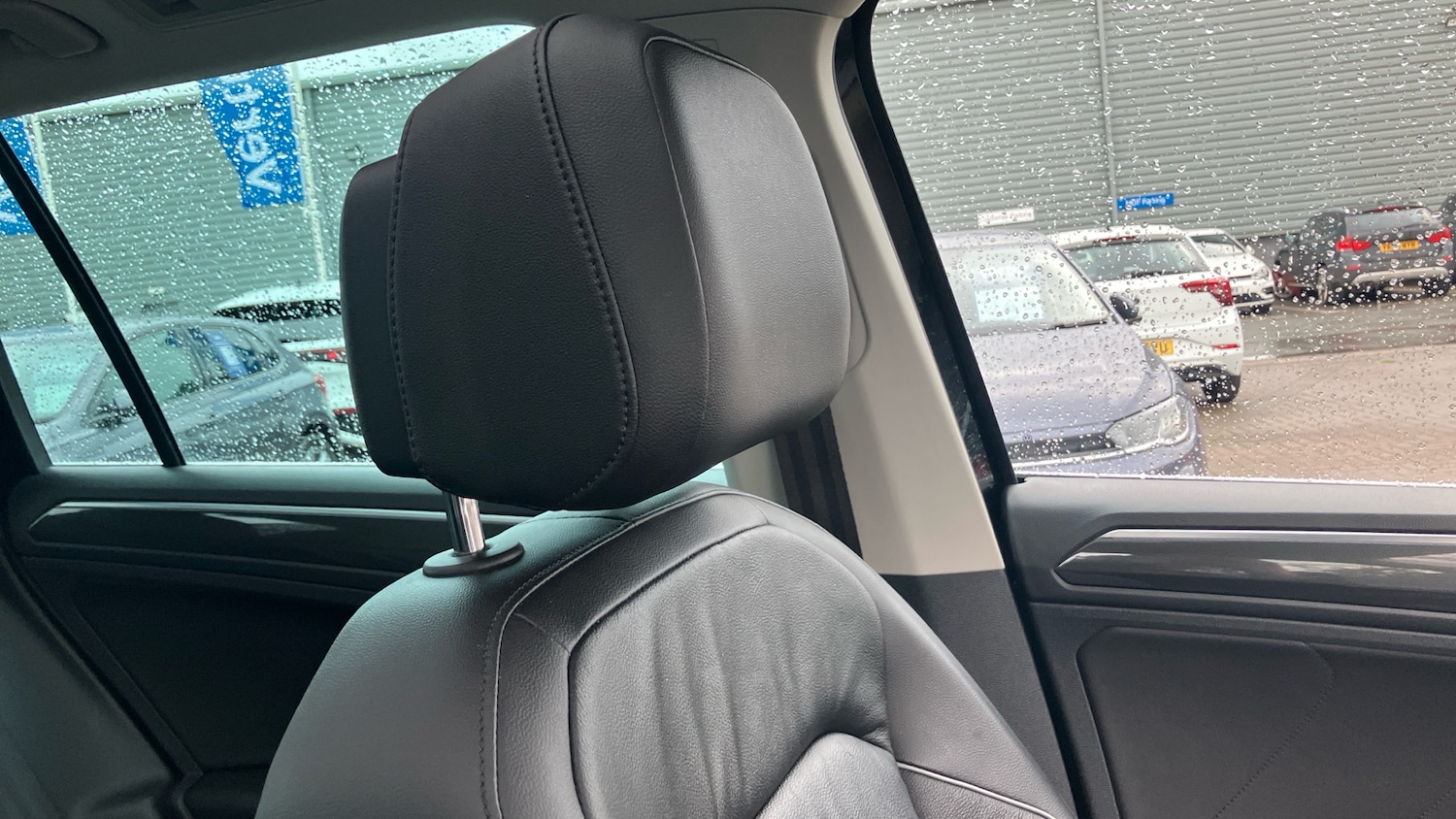 Used Volkswagen Tiguan 2020 for sale - 77676980: Photo 21