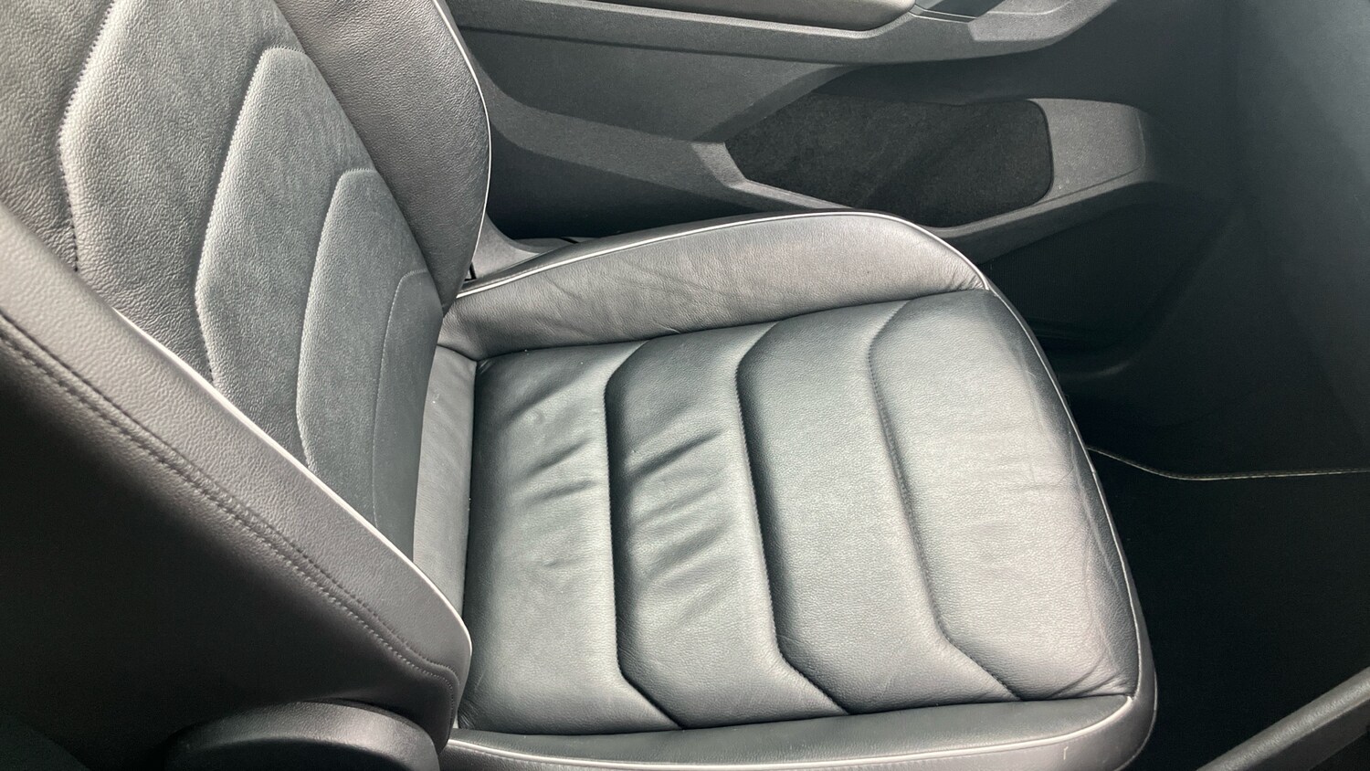 Used Volkswagen Tiguan 2020 for sale - 77676980: Photo 22