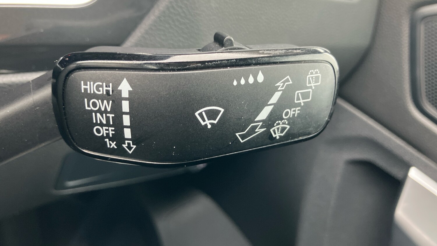 Used Volkswagen Tiguan 2020 for sale - 77676980: Photo 24