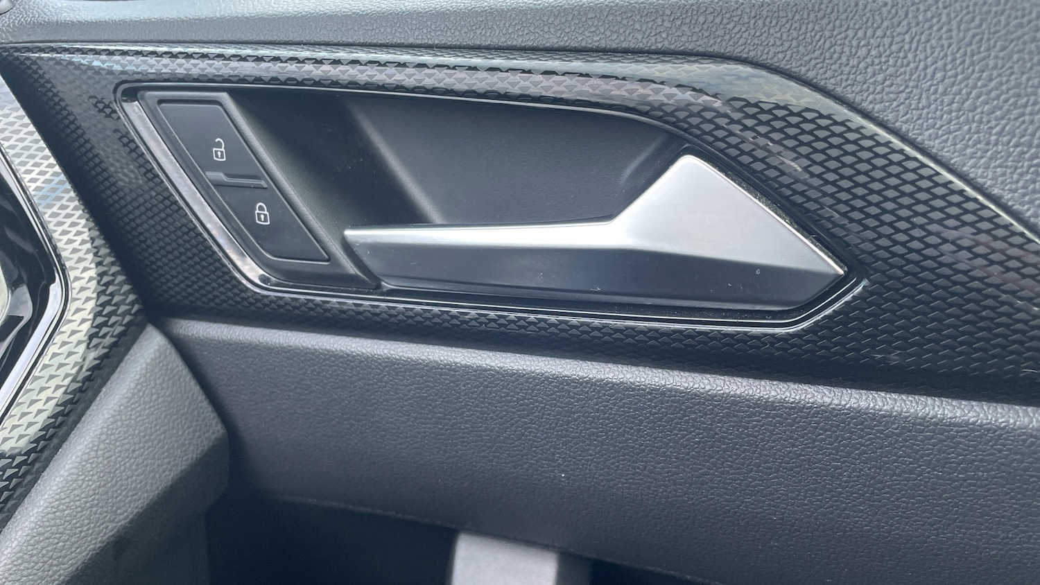 Used Volkswagen Polo 2024 for sale - 77950280: Photo 40