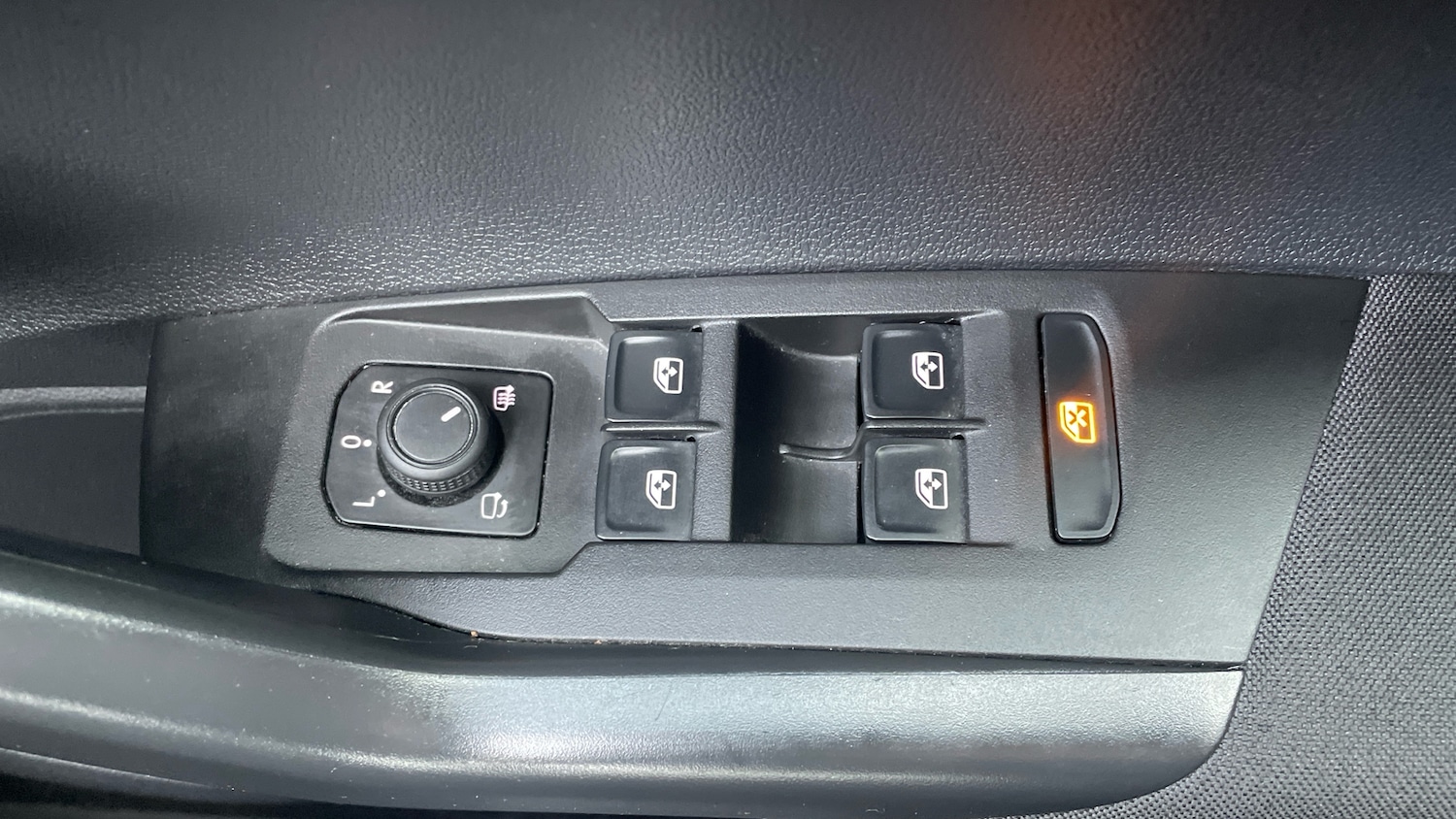 Used Volkswagen Polo 2024 for sale - 77950280: Photo 41