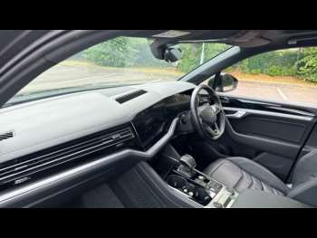 Used Volkswagen Touareg 2021 for sale - 75408405: Photo
