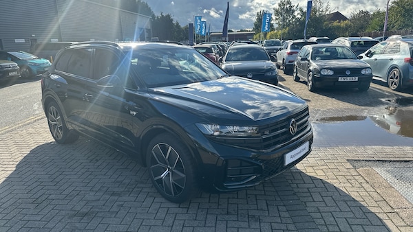 Used Volkswagen Touareg 2025 for sale - 76076264: Photo 30