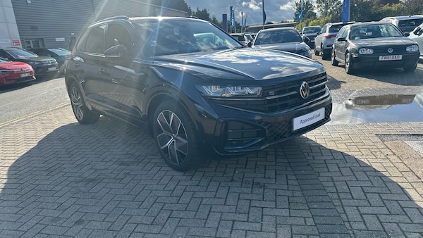 Used Volkswagen Touareg 2025 for sale - 76076264: Photo 31