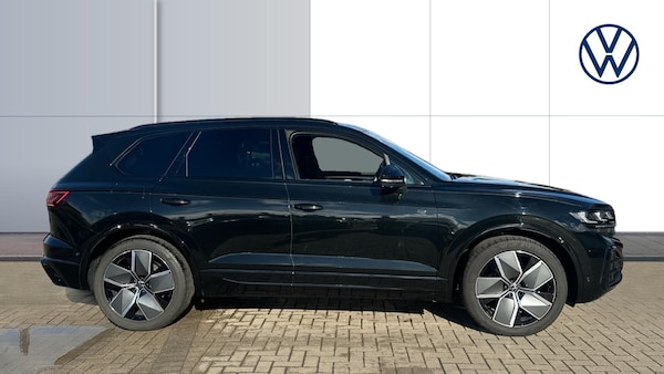 Used Volkswagen Touareg 2025 for sale - 76076264: Photo 4
