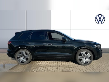 Used Volkswagen Touareg 2025 for sale - 76076264: Photo 4