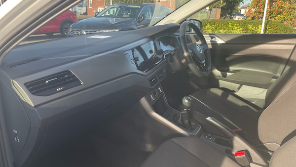 Used Volkswagen Polo 2021 for sale - 76016321: Photo 2