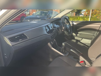 Used Volkswagen Polo 2021 for sale - 76016321: Photo 2