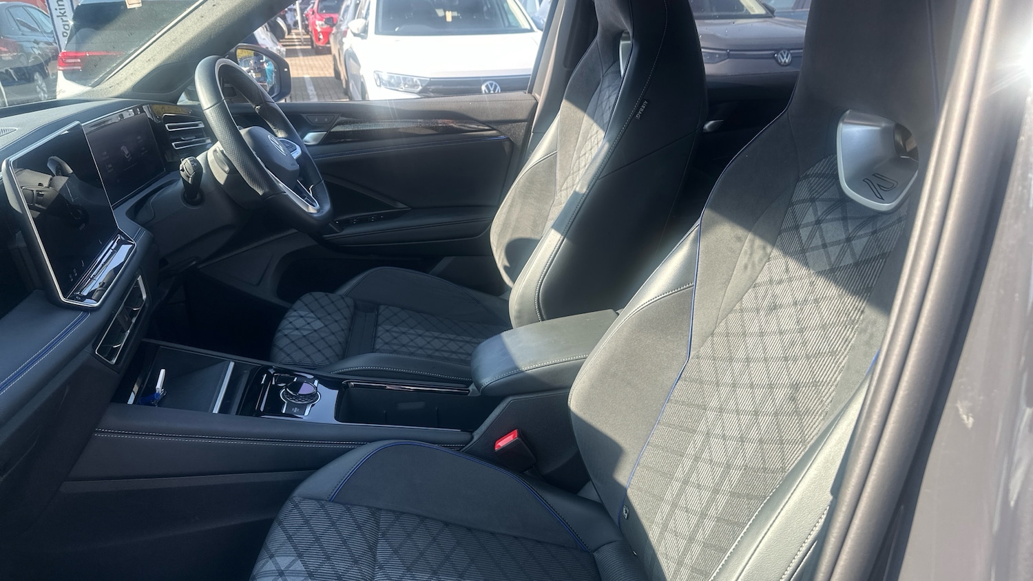 Used Volkswagen Tiguan 2024 for sale - 77847624: Photo 23