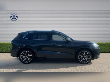 Used Volkswagen Tiguan 2024 for sale - 77847624: Photo