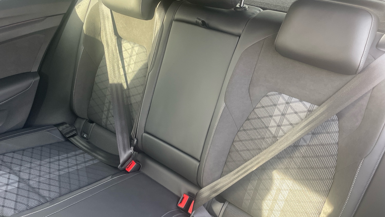 Used Volkswagen Golf 2025 for sale - 78131348: Photo 16