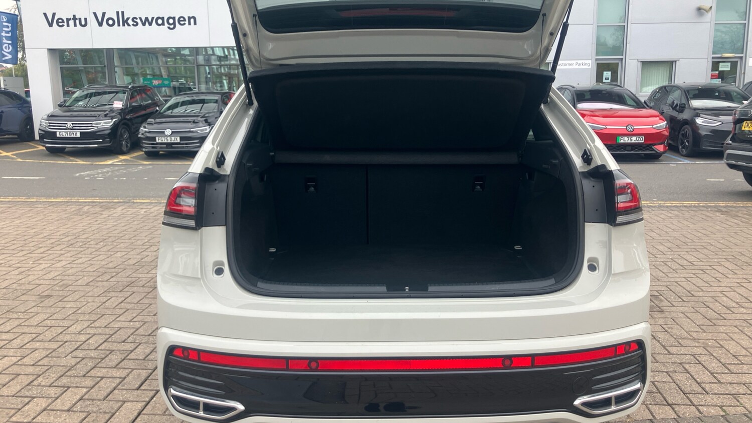 Used Volkswagen Taigo 2023 for sale - 76311325: Photo 20