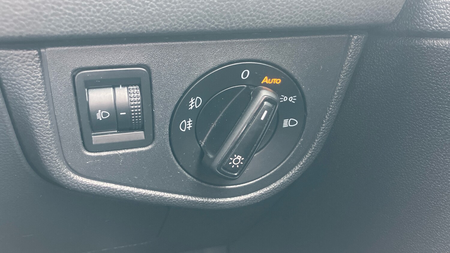 Used Volkswagen Taigo 2023 for sale - 76311325: Photo 24