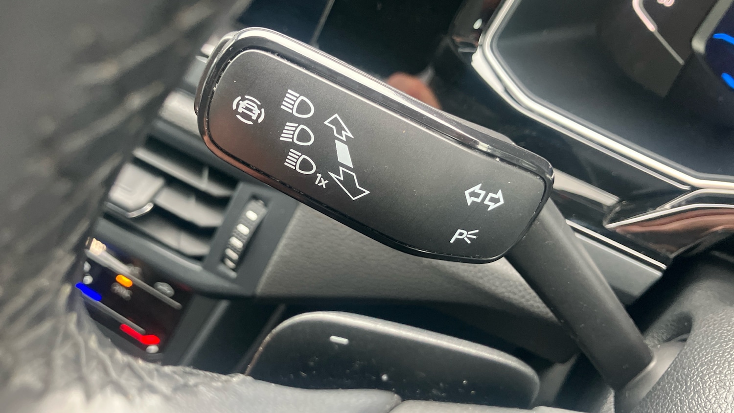 Used Volkswagen Taigo 2023 for sale - 76311325: Photo 25