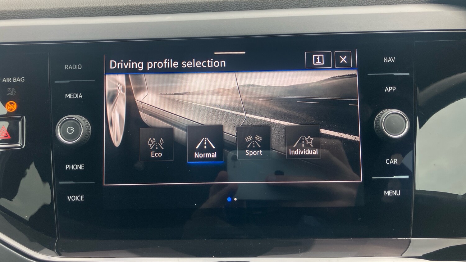 Used Volkswagen Taigo 2023 for sale - 76311325: Photo 32