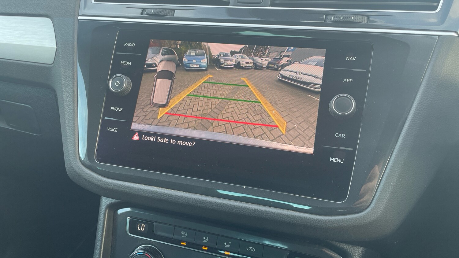 Used Volkswagen Tiguan 2019 for sale - 76918767: Photo 31