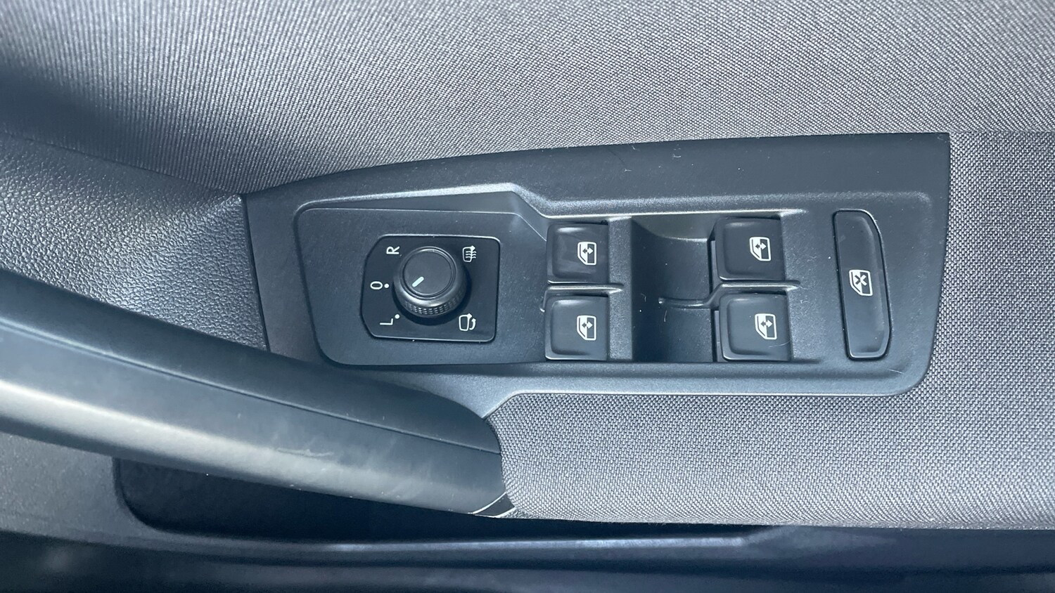 Used Volkswagen Tiguan 2019 for sale - 76918767: Photo 37