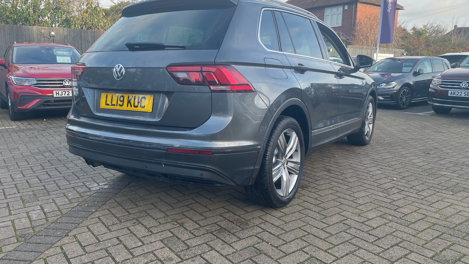 Used Volkswagen Tiguan 2019 for sale - 76918767: Photo 44