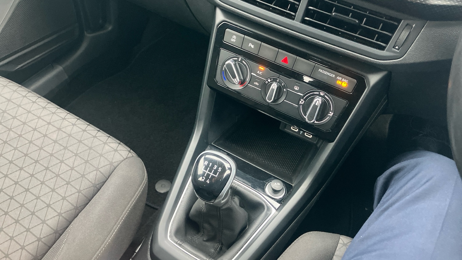 Used Volkswagen T-Cross 2023 for sale - 77746544: Photo 14