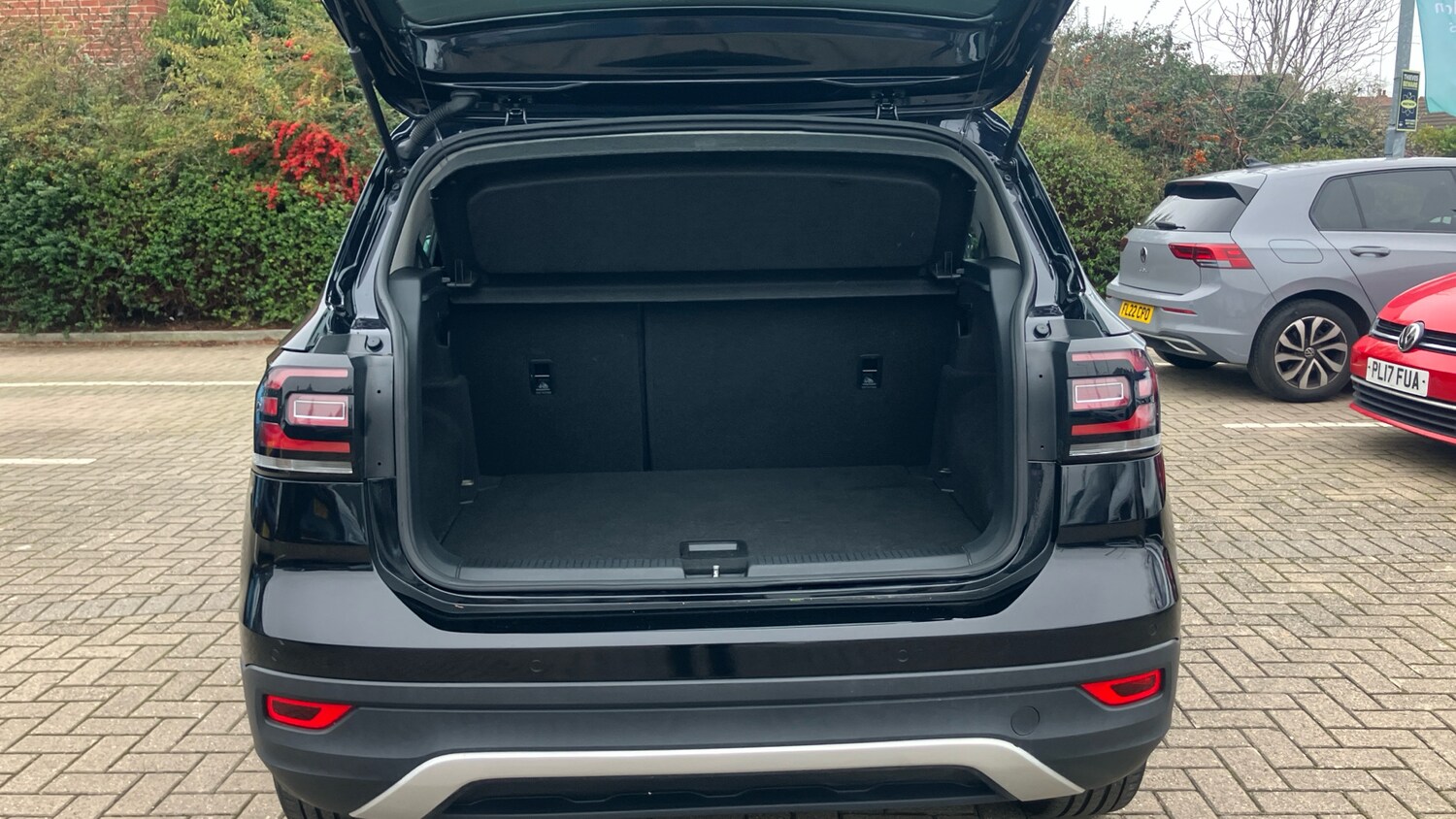 Used Volkswagen T-Cross 2023 for sale - 77746544: Photo 20