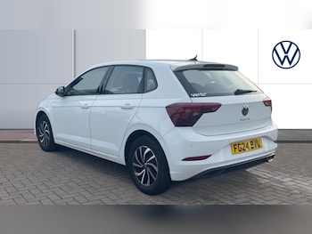 Used Volkswagen Polo 2024 for sale - 77592680: Photo