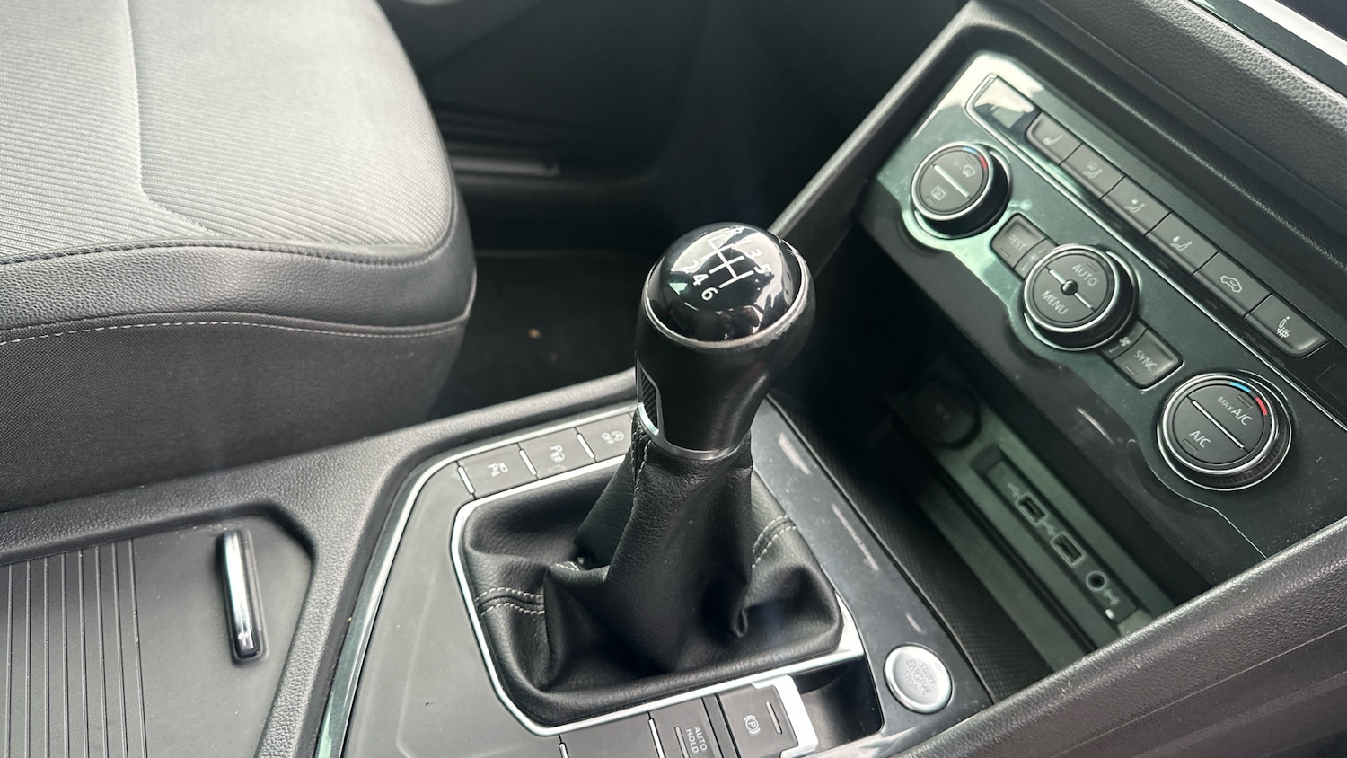 Used Volkswagen Tiguan 2020 for sale - 76737937: Photo 14