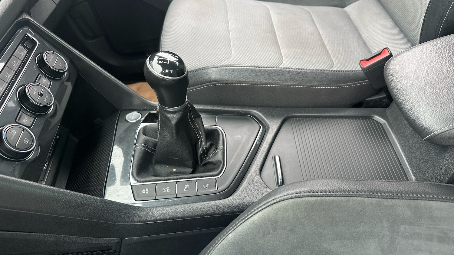 Used Volkswagen Tiguan 2020 for sale - 76737937: Photo 22