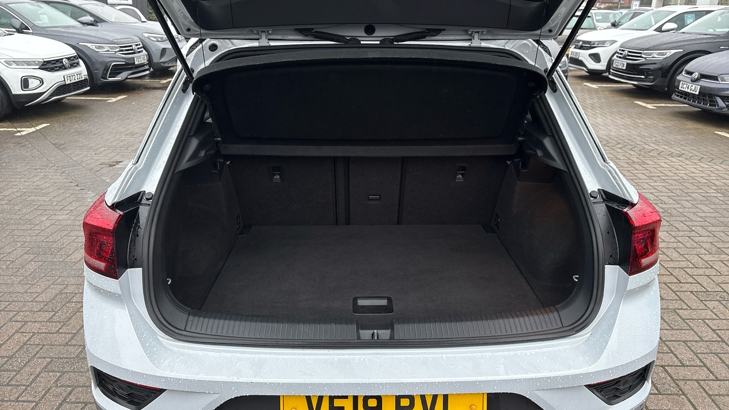 Used Volkswagen T-Roc 2019 for sale - 77605124: Photo 20