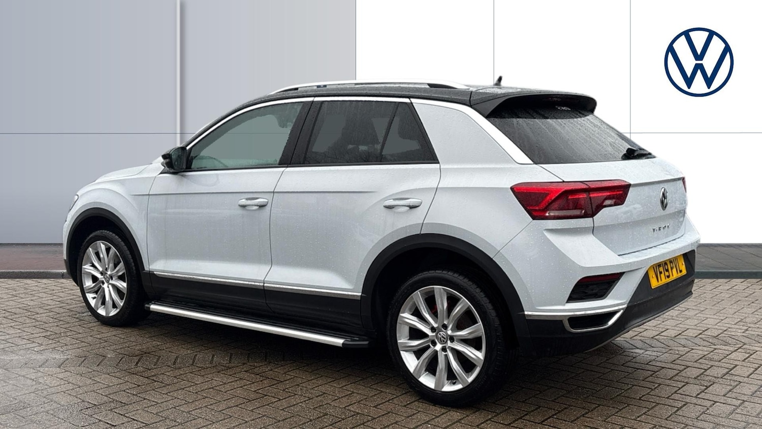 Used Volkswagen T-Roc 2019 for sale - 77605124: Photo 3