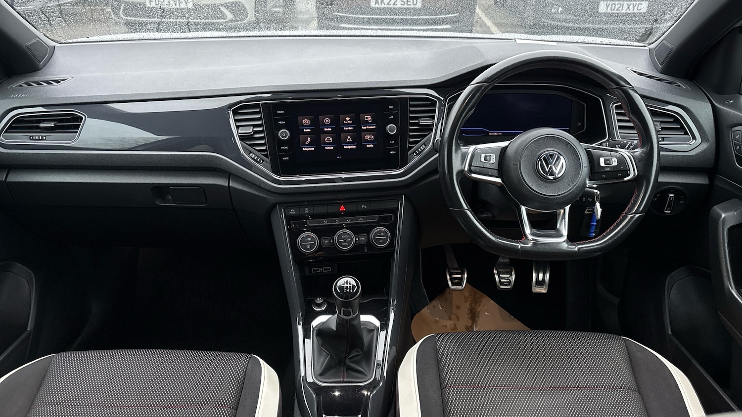 Used Volkswagen T-Roc 2019 for sale - 77605124: Photo 9
