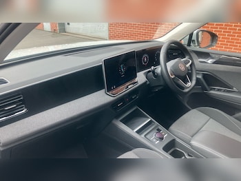 Used Volkswagen Tiguan 2025 for sale - 75064504: Photo