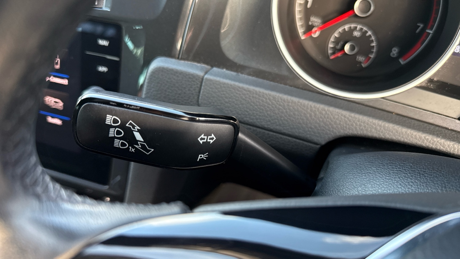 Used Volkswagen Golf 2019 for sale - 76922348: Photo 25