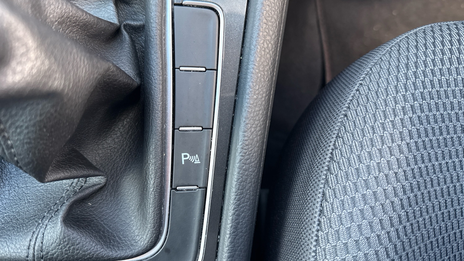 Used Volkswagen Golf 2019 for sale - 76922348: Photo 31