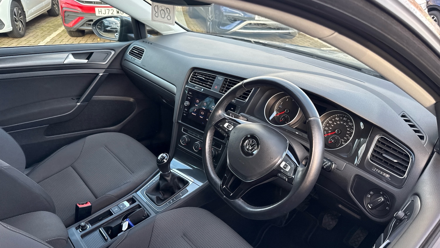 Used Volkswagen Golf 2019 for sale - 76922348: Photo 6