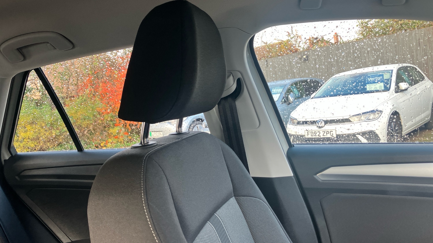 Used Volkswagen T-Roc 2023 for sale - 76859075: Photo 23