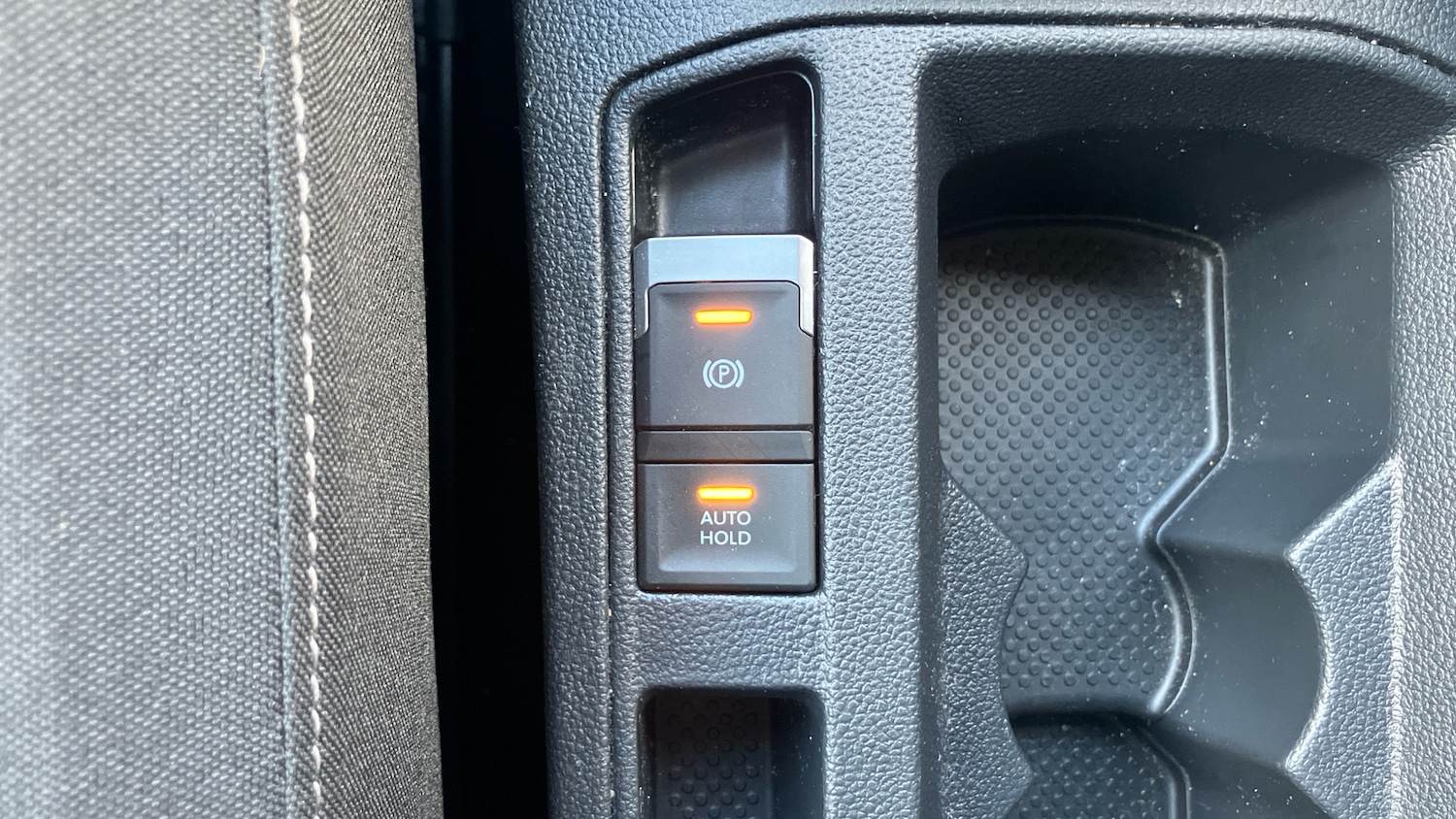 Used Volkswagen T-Roc 2023 for sale - 76859075: Photo 27