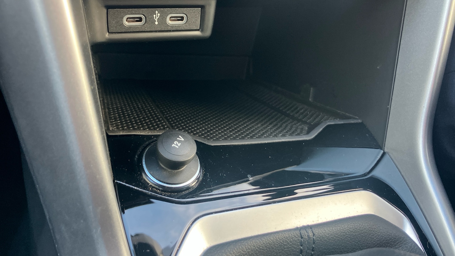 Used Volkswagen T-Roc 2023 for sale - 76859075: Photo 29