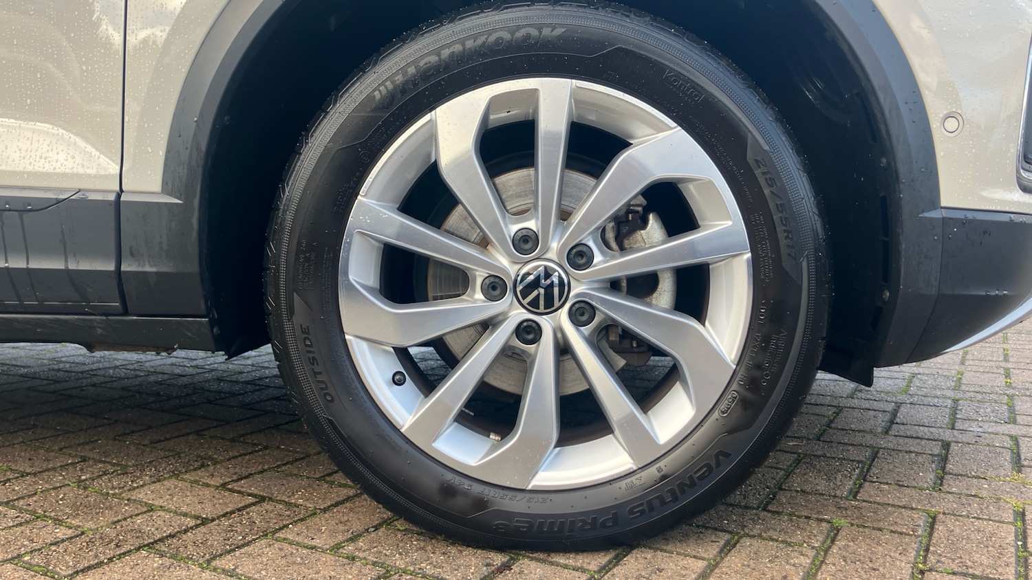 Used Volkswagen T-Roc 2023 for sale - 76859075: Photo 5