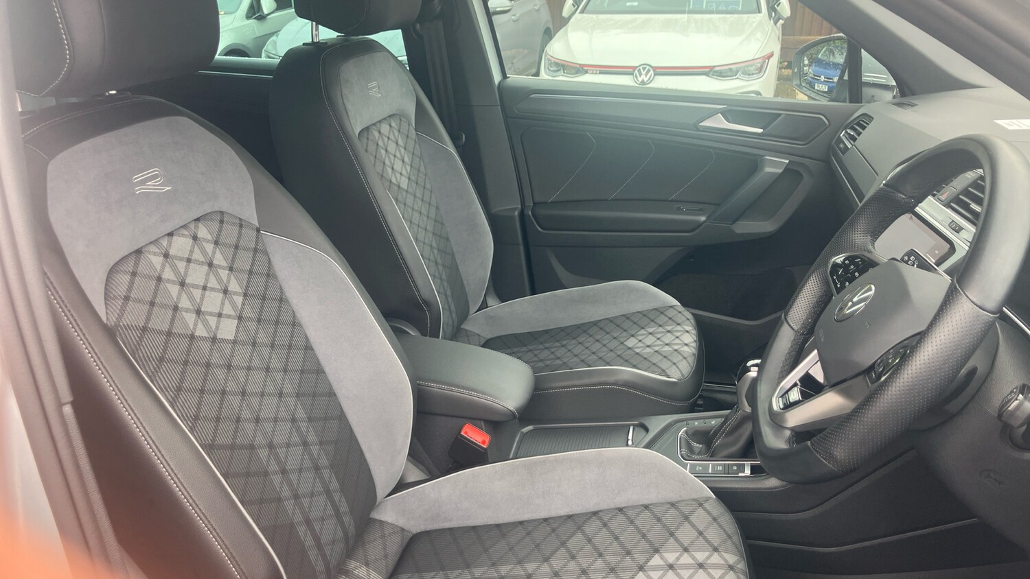 Used Volkswagen Tiguan 2022 for sale - 76077106: Photo 15