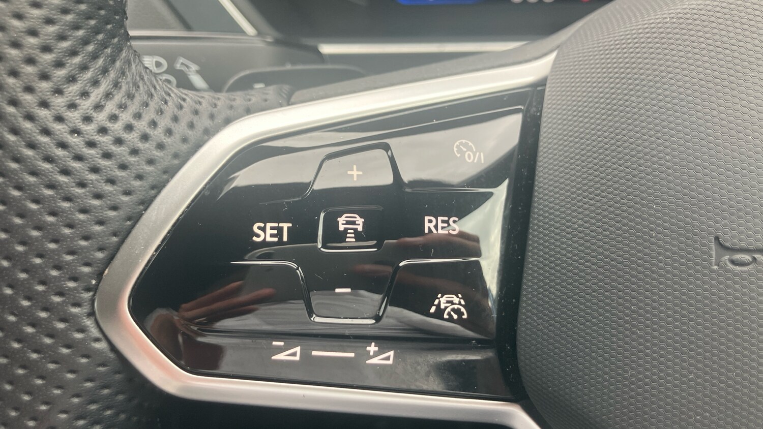 Used Volkswagen Tiguan 2022 for sale - 76077106: Photo 17