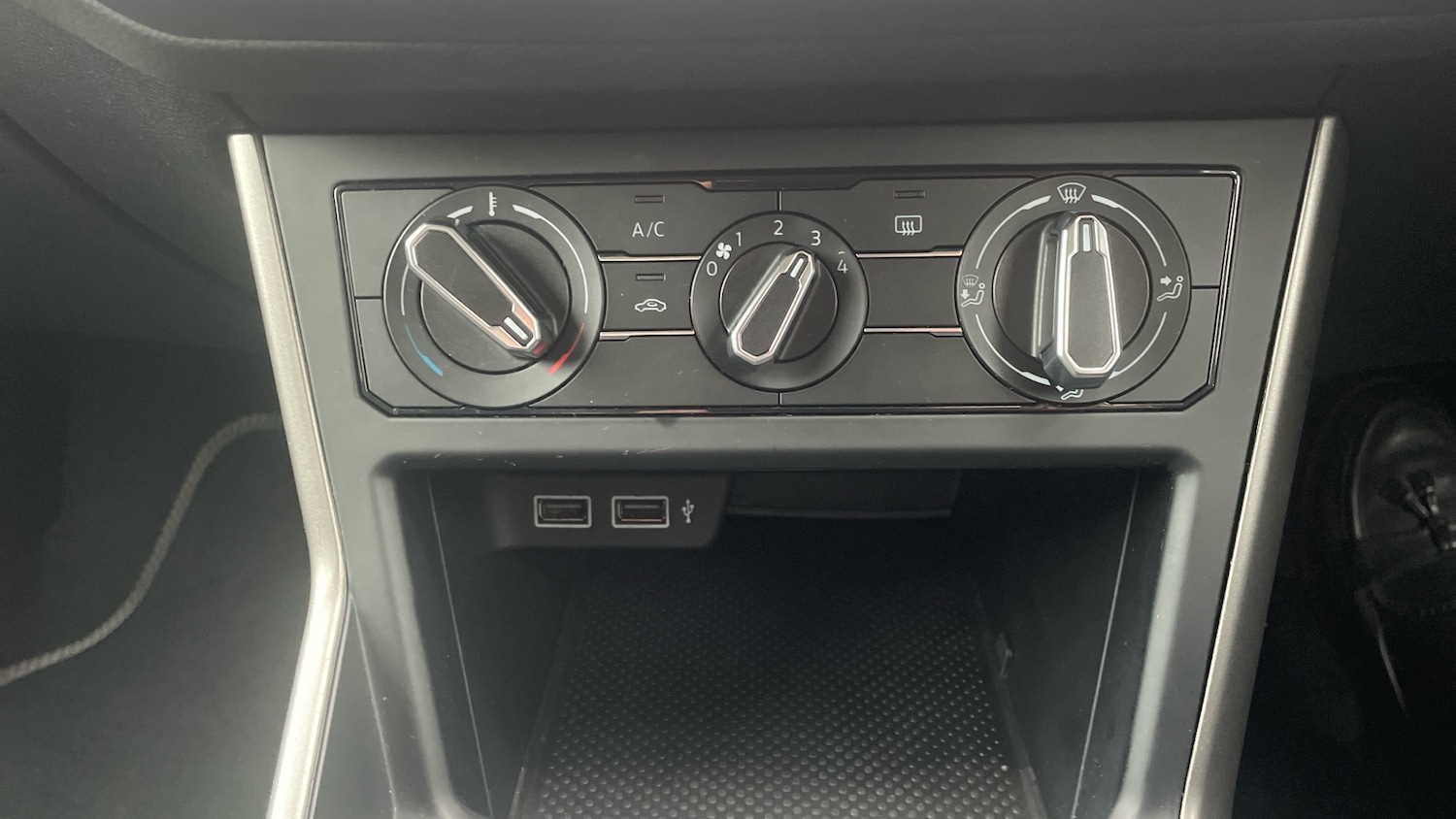 Used Volkswagen Polo 2020 for sale - 77883805: Photo 13