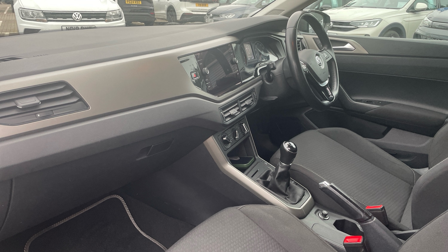 Used Volkswagen Polo 2020 for sale - 77883805: Photo 2