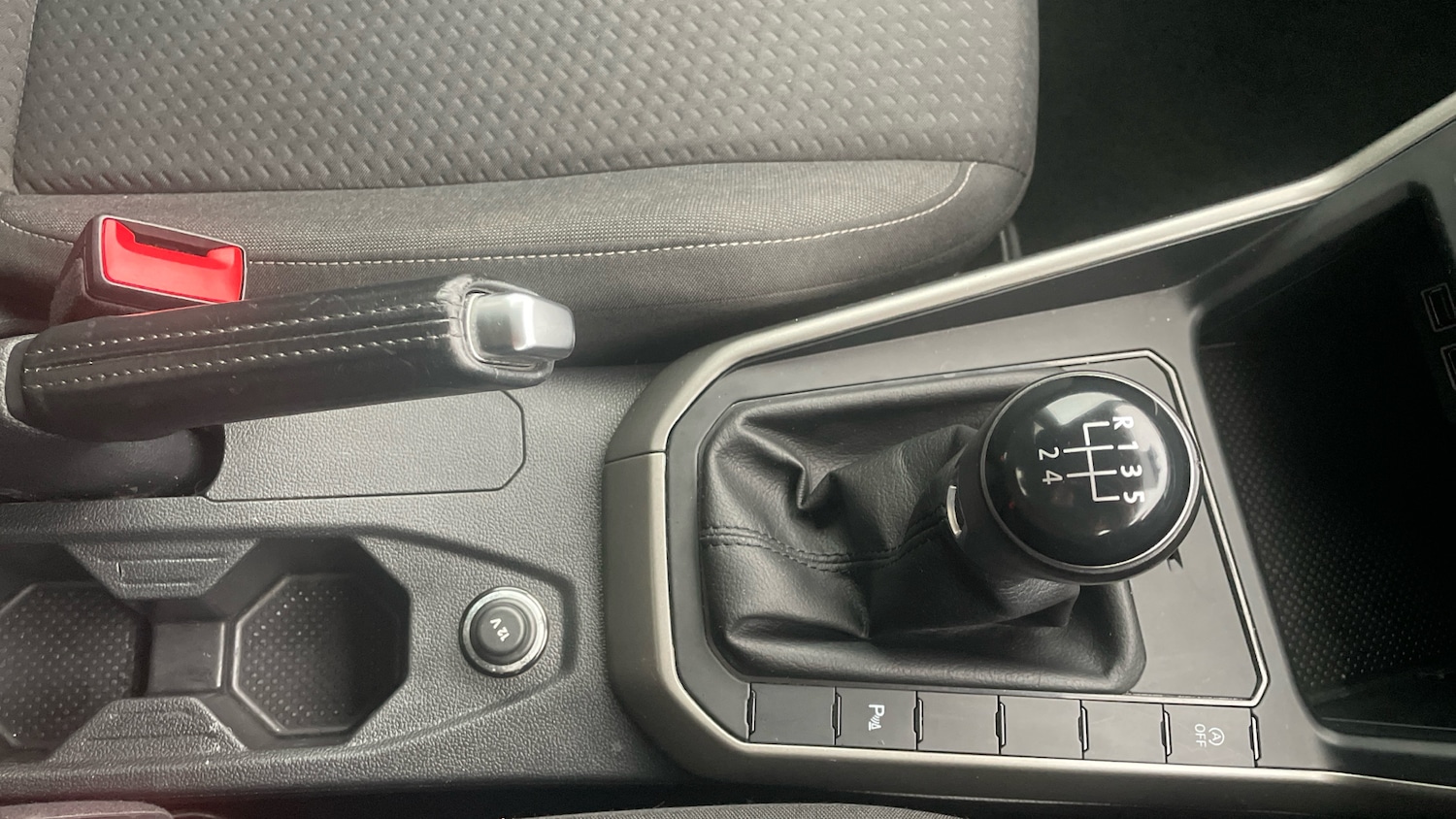 Used Volkswagen Polo 2020 for sale - 77883805: Photo 37