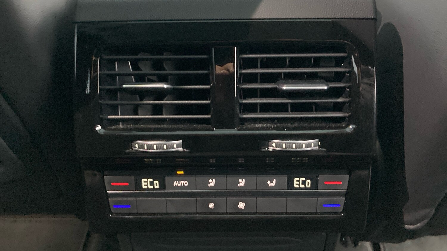 Used Volkswagen Touareg 2025 for sale - 77502573: Photo 13