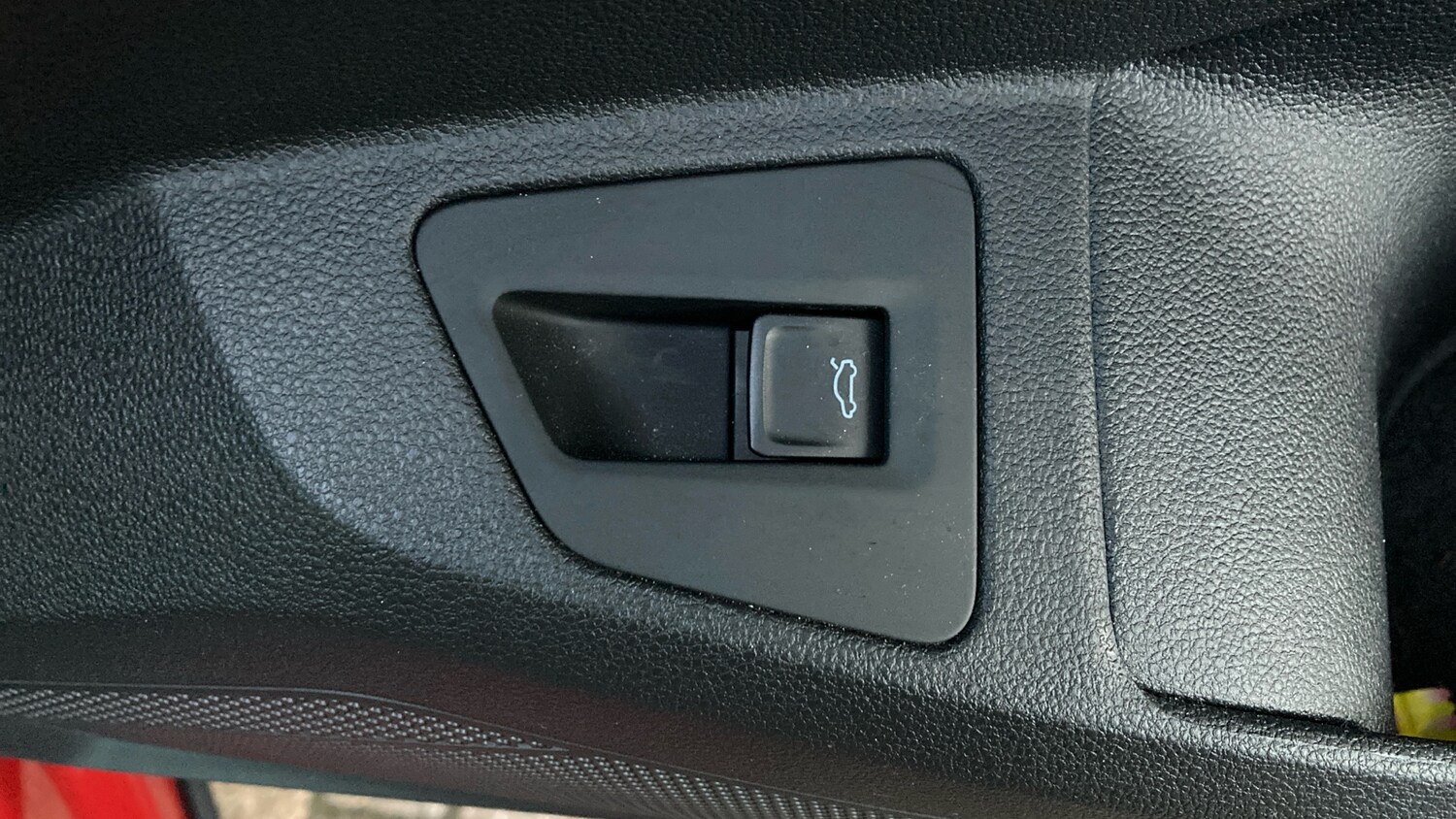 Used Volkswagen Touareg 2025 for sale - 77502573: Photo 37