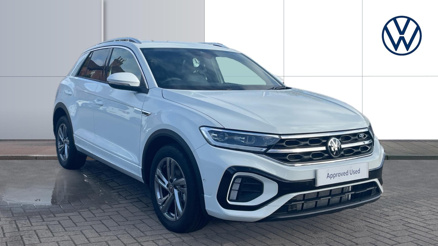 Used Volkswagen T-Roc 2025 for sale - 76063701: Photo 1