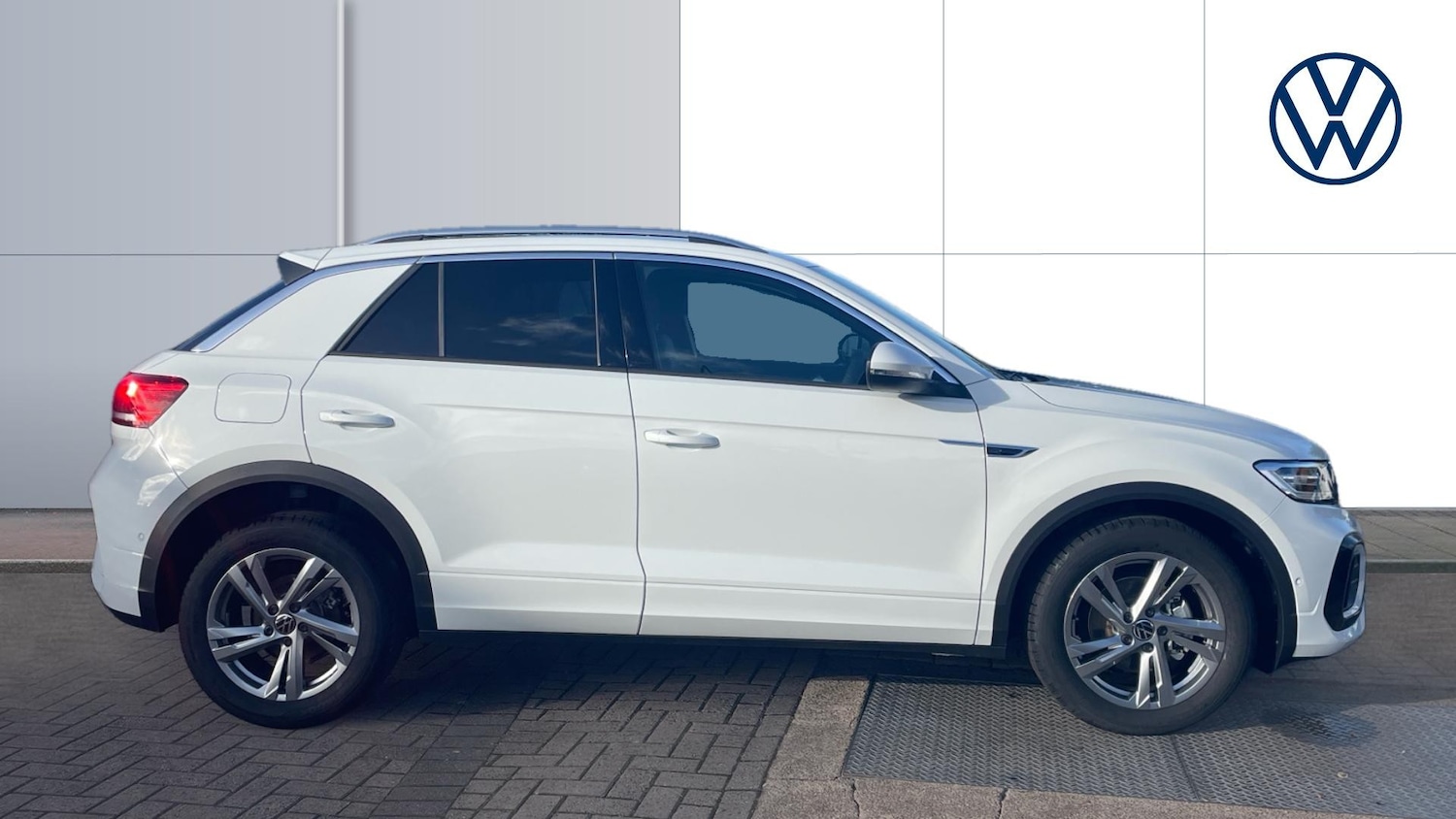 Used Volkswagen T-Roc 2025 for sale - 76063701: Photo 4