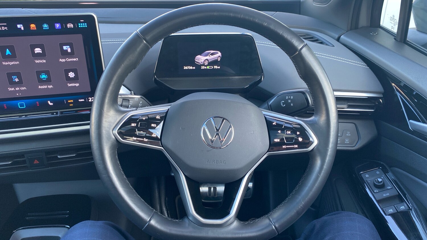 Used Volkswagen ID.4 2024 for sale - 77945992: Photo 10