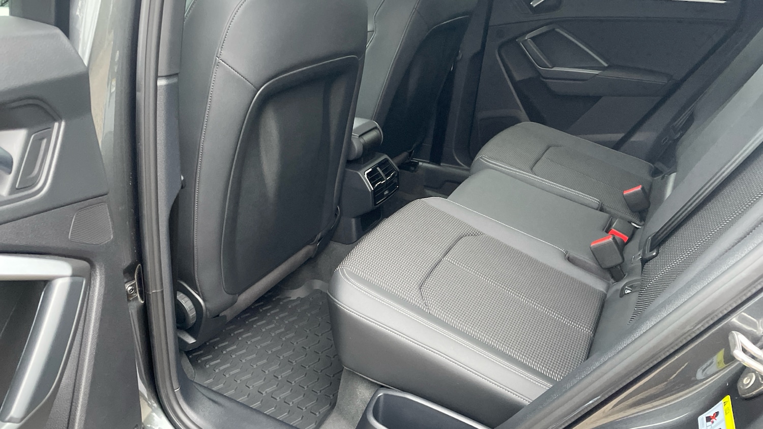 Used Audi Q3 2021 for sale - 77446987: Photo 32