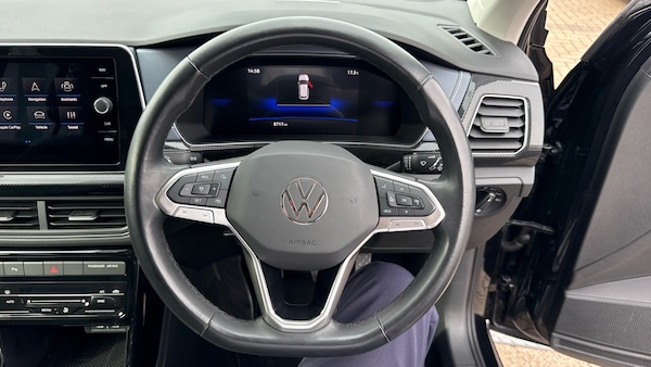 Used Volkswagen T-Cross 2024 for sale - 76114215: Photo 10